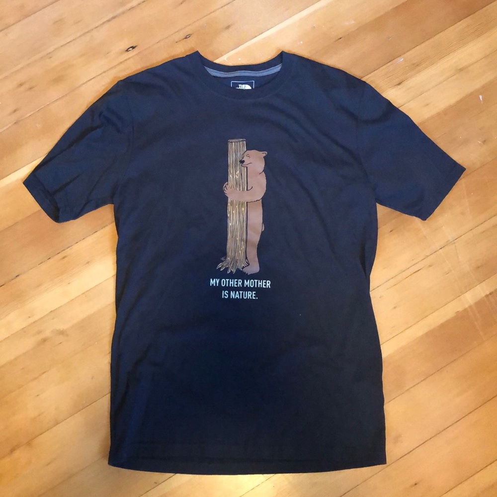 LAST CHANCE!  NWOT The North Face T-shirt